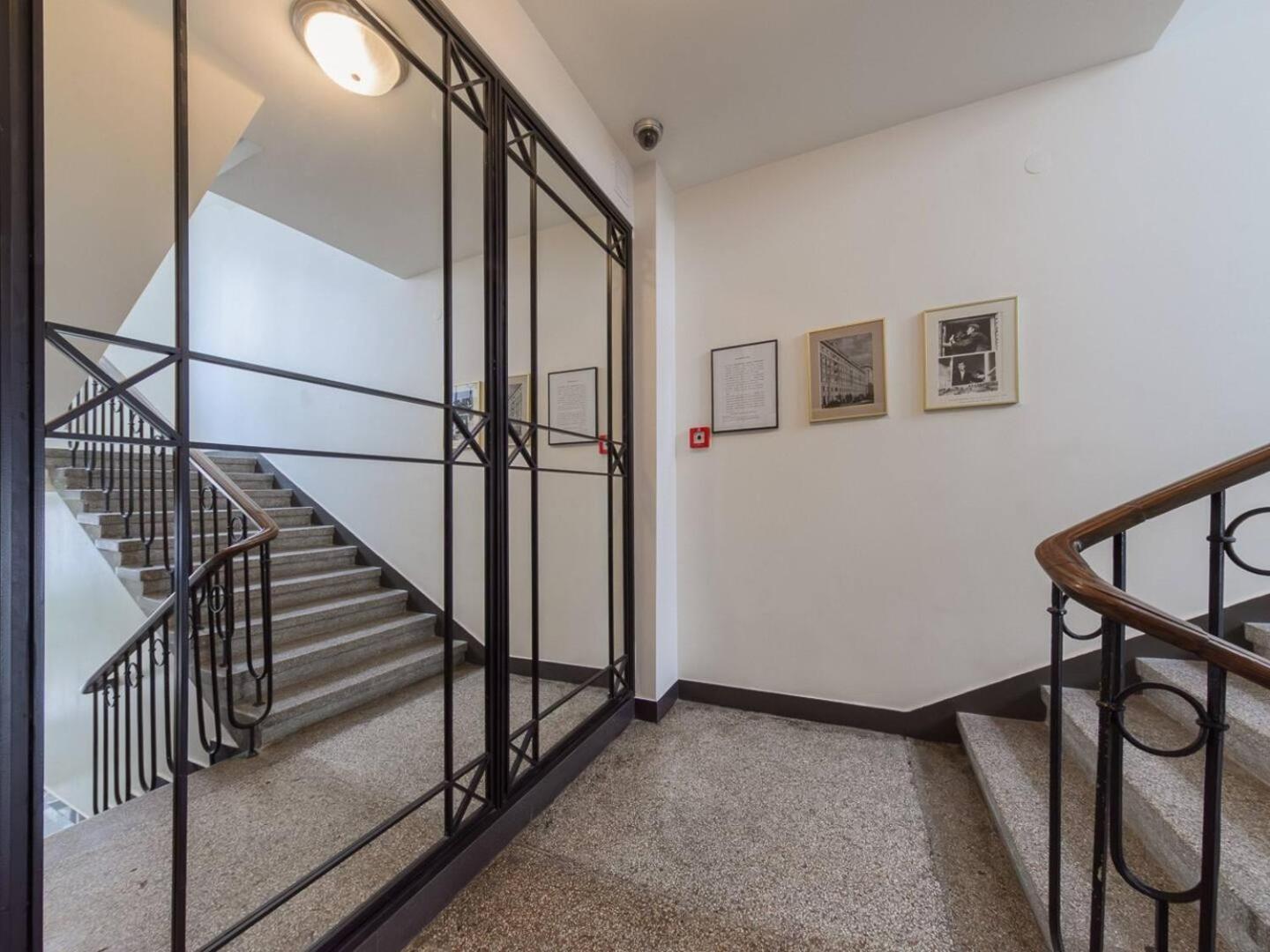 Canary Corner Studio City Centre Varsovia Exterior foto